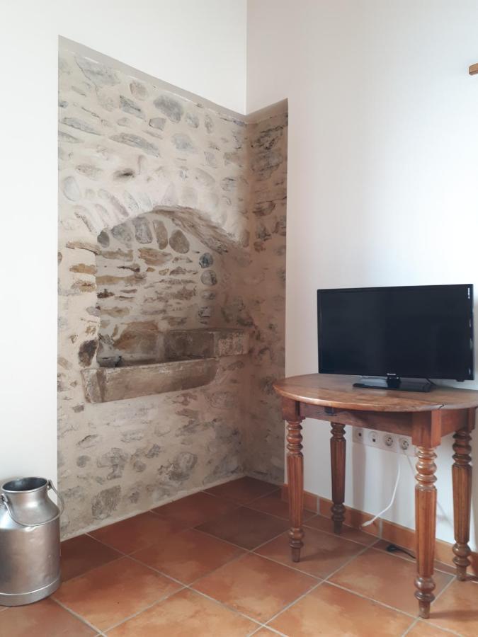 Bel Appartement Renove Dans Maison Bigourdane Pouzac Luaran gambar